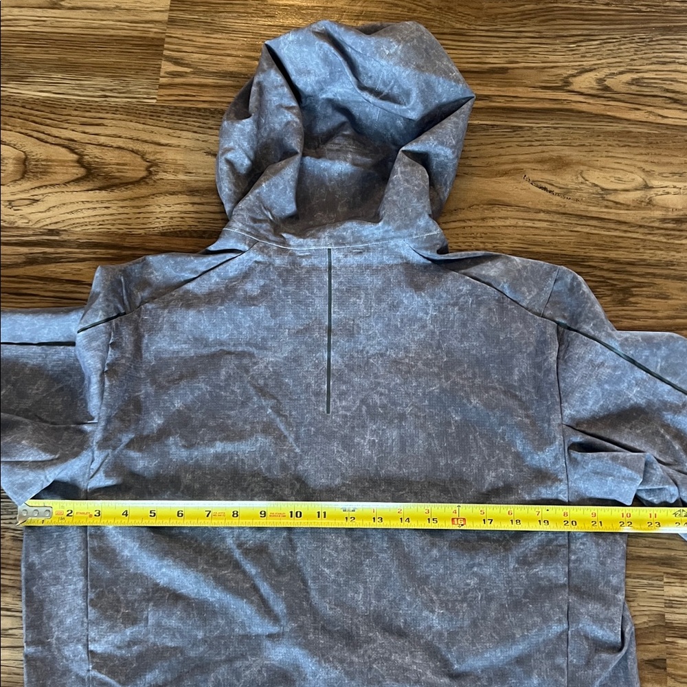 Lululemon Warp Lite Jacket Packable - Picture 6 of 6